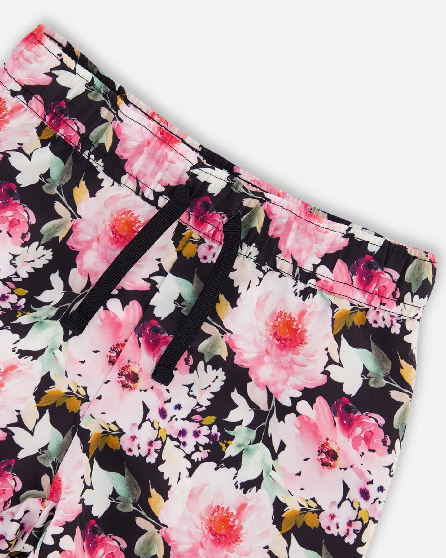 Athletic Shorts Black Printed Big Flowers