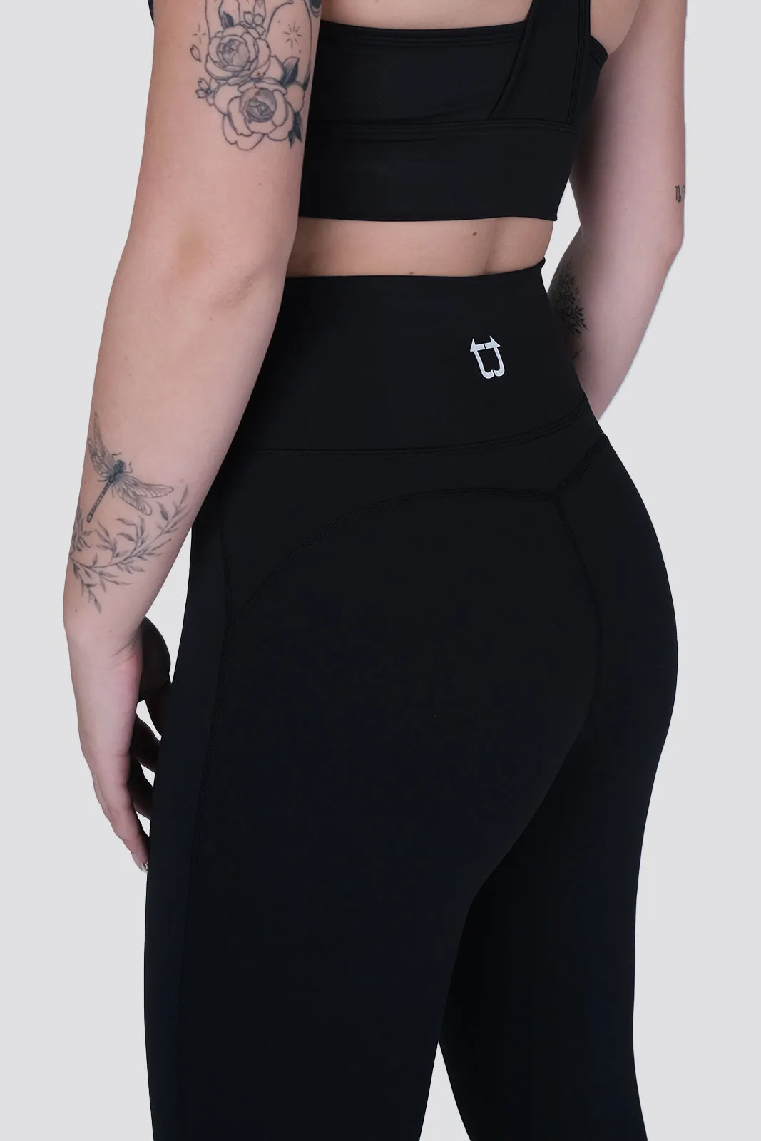 Dynamic 7/8 Highwaisted Leggings - Black