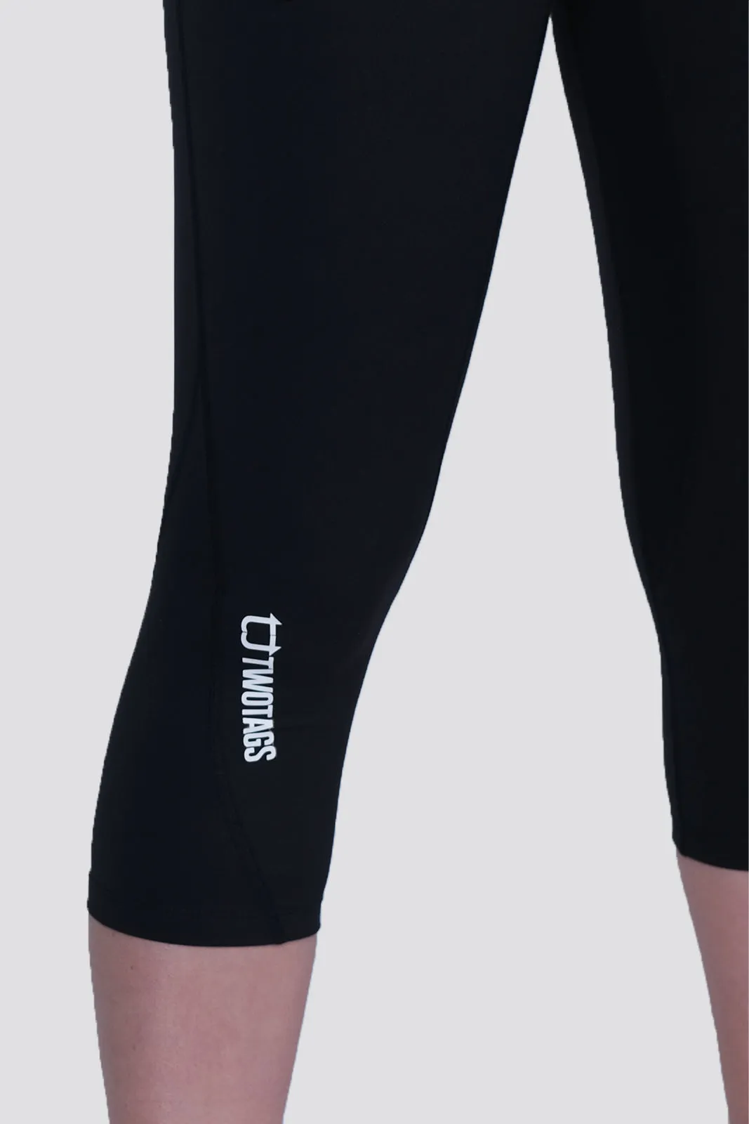 Dynamic 7/8 Highwaisted Leggings - Black