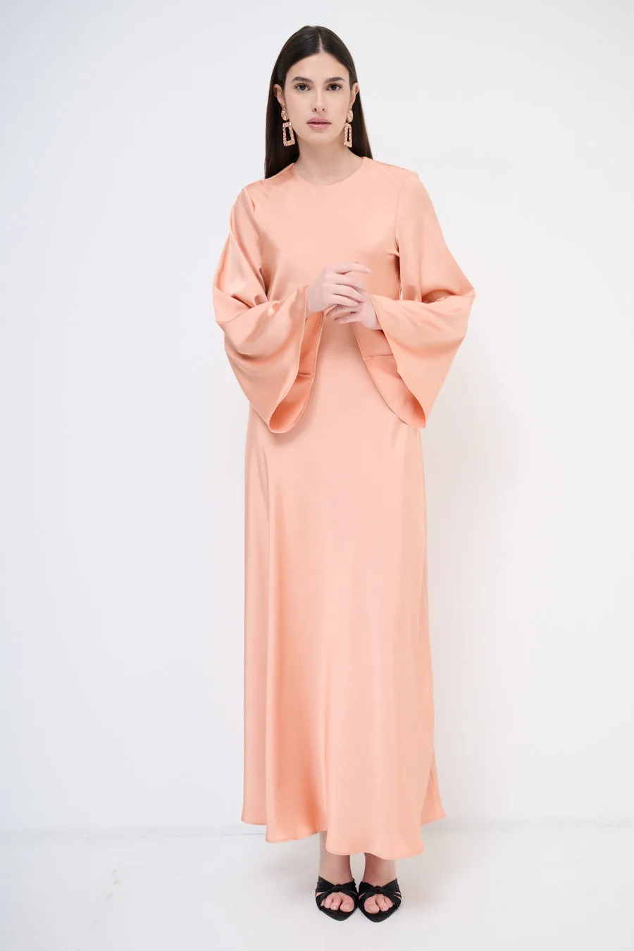 Long-sleeve flowy maxi dress wholesale