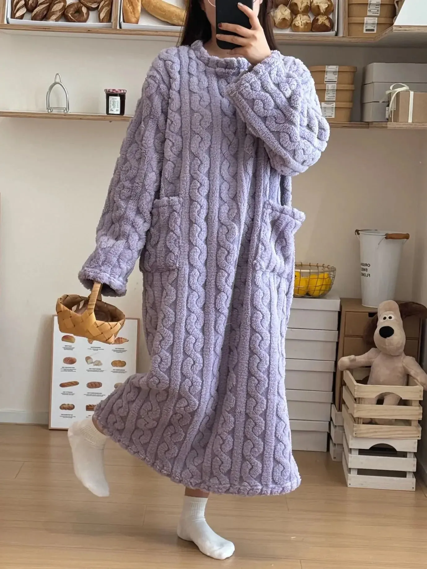 Winter Long Sleeve Double Pocket Flannel Nightgowns Women Loose Solid Sleepwear Jacquard Night Dress Thickened Warm Nightdress